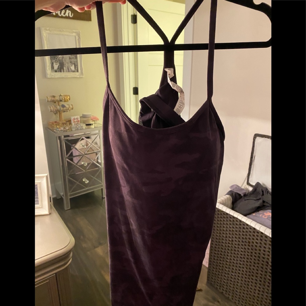 Lululemon Ebb tank size 10 black camo NWOT